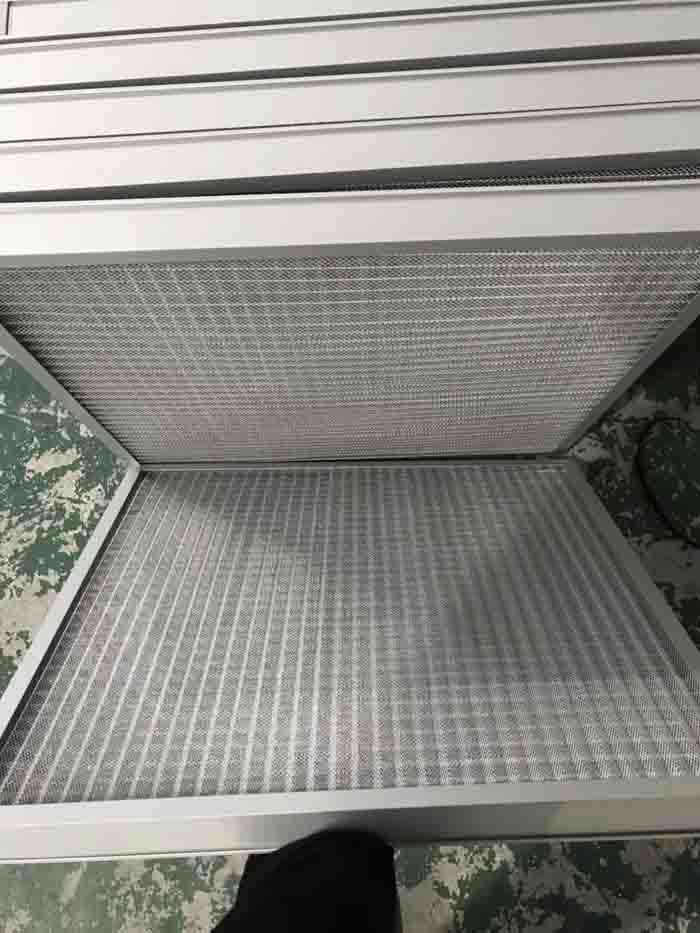 金屬網(wǎng)過濾器濾料：金屬網(wǎng)、鋁網(wǎng)或不銹鋼絲網(wǎng)