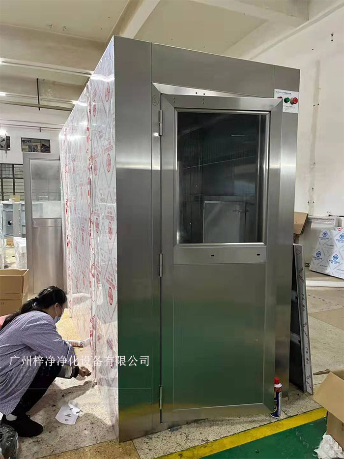 風淋室可能會遇到各種問題，影響風淋室正常運作和潔凈室的整體環境。