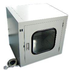 電子聯鎖傳遞窗是潔凈室內外或潔凈室之間傳遞物品時起到隔斷氣流貫穿作用的孔口傳遞裝置?？煞乐闺S物品傳遞傳播污染，并有利于潔凈室對外維持正壓